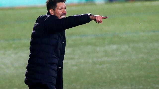 Diego Simeone, entrenador del Atlético de Madrid, en Cornellà.