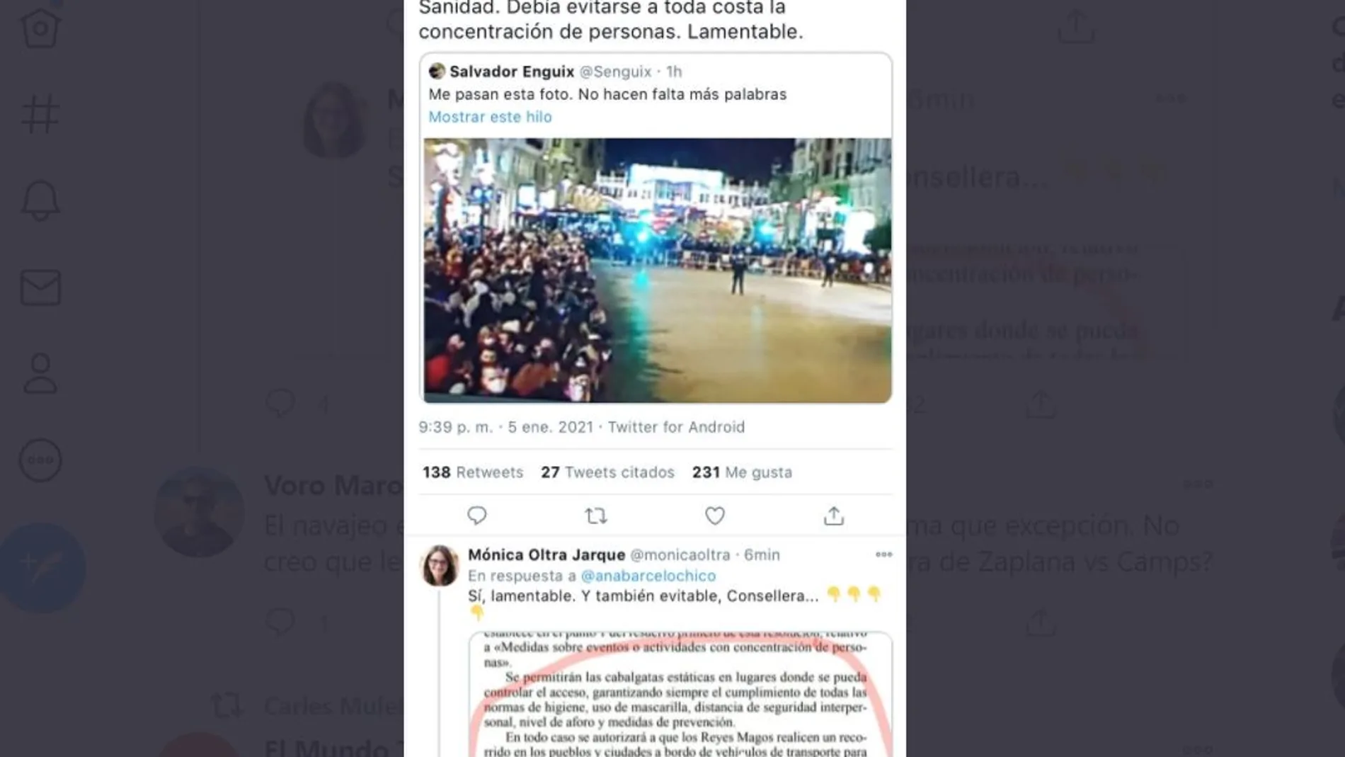 Captura del enfrentamiento en Twitter entre Ana Barceló y Mónica Oltra