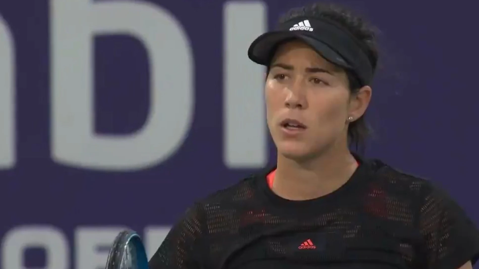 Garbiñe Muguruza cayó en la primera de Roland Garros