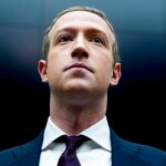En noviembre, Facebook se convirtió en “Meta”, que aunque no afectaba a sus redes sociales (Instagram, WhatsApp y Facebook), la modificación tendría un objetivo de “lavado de imagen"