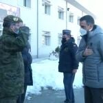 Pedro Sánchez visita al primer batallón de la UME