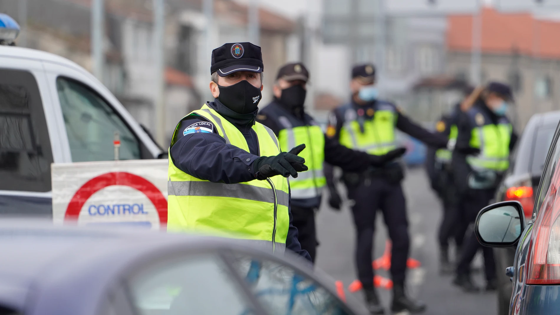 Controles de carretera para garantizar las restricciones de movilidad durante la pandemia