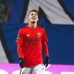 Alex Grimaldo con el Benfica.