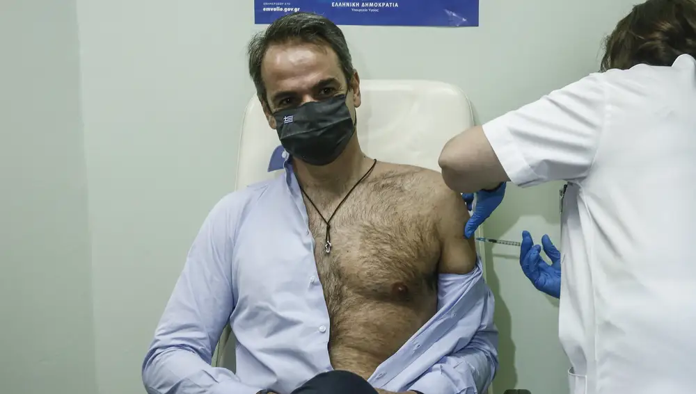 La Foto Del Primer Ministro Griego Que Se Ha Vuelto Viral la-foto-del-primer-ministro-griego-que-se-ha-vuelto-viral