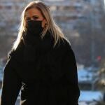 La ex presidenta de la Comunidad de Madrid Cristina Cifuentes declarará hoy en el juicio que se sigue contra ella y dos acusadas más por la presunta falsificación del acta