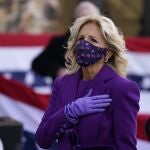  Melania Trump rompe la tradición y no invita a Jill Biden a la Casa Blanca