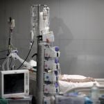 No es el primer gurú antivacunas que muere por no creer en la verdadera salvación de la pandemia del coronavirus