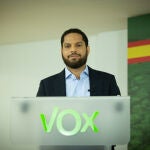 El candidato de VOX a la Presidencia de la Generalitat, Ignacio Garriga, interviene durante un Encuentro Digital de Europa Press