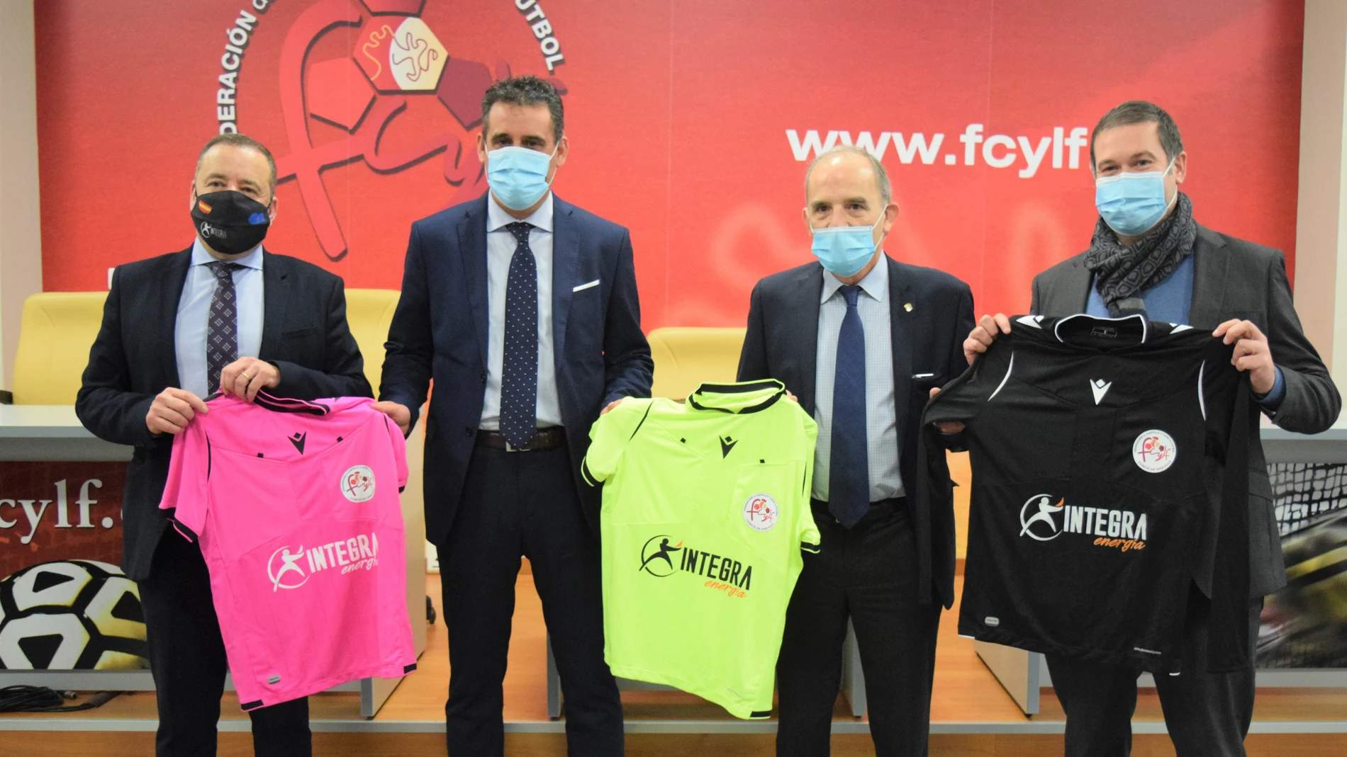 Presentación del nuevo convenio entre la Federación de Fútbol de Castilla y León e Integra Energía