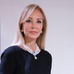Carmen Lomana