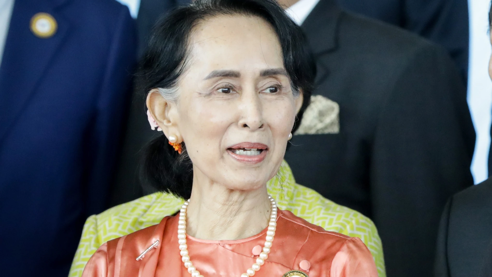 FILED - 20 November 2017, Myanmar, Naypyidaw: State Counsellor of Myanmar Aung San Suu Kyi attends the 13th Asia-Europe Meeting. Myanmar's detained leader Aung San Suu Kyi, who was arrested during a coup on Monday, has released a statement urging the country's people to oppose the military's power grab, her party has said. Photo: Kay Nietfeld/dpa (Foto de ARCHIVO)20/11/2017 ONLY FOR USE IN SPAIN