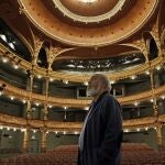El 4 de febrero de 2020 fallecía José Luis Cuerda en el Hospital de la Princesa (Madrid). Se perdió un mundo mucho más caótico y surrealista que el que él mismo imaginó en «Amanece, que no es poco»