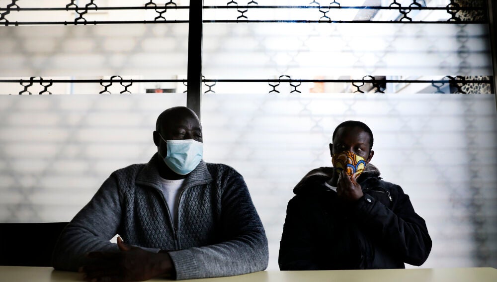 Saibo Sillah y Souleymane Cisse, maridos y padres de mujeres mutiladas@Cipriano Pastrano