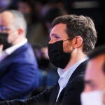El presidente del pp, Pablo Casado durante un acto central de campaña electoral en L'Hospitalet de Llobregat en Barcelona