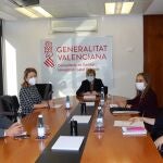 La consellera de Sanidad se ha reunido esta mañana con los representantes del Colegio de Médicos de Valencia