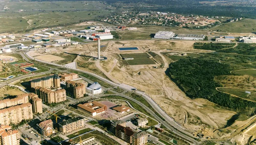 Sector Literatos y Pintores con Parque Central