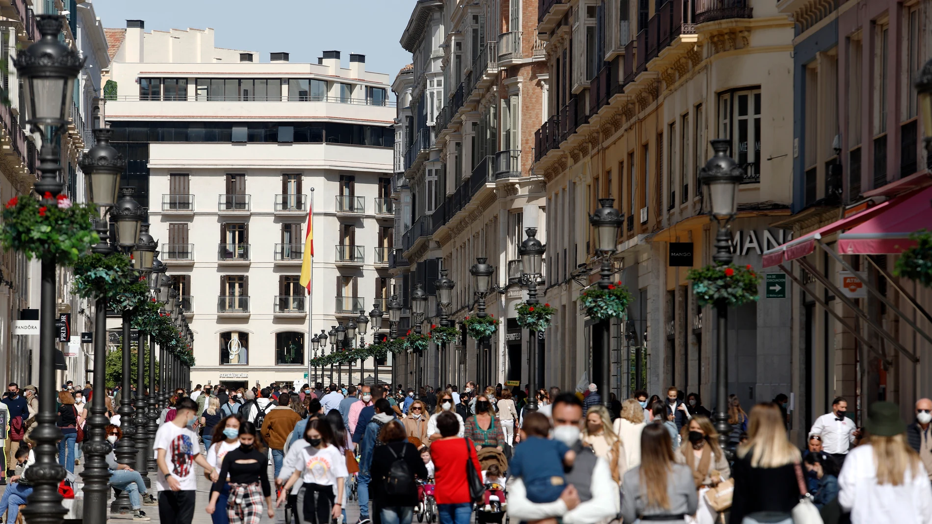 Imagen de archivo de la calle Larios, enclave en el que se concentran una gran cantidad de comercios