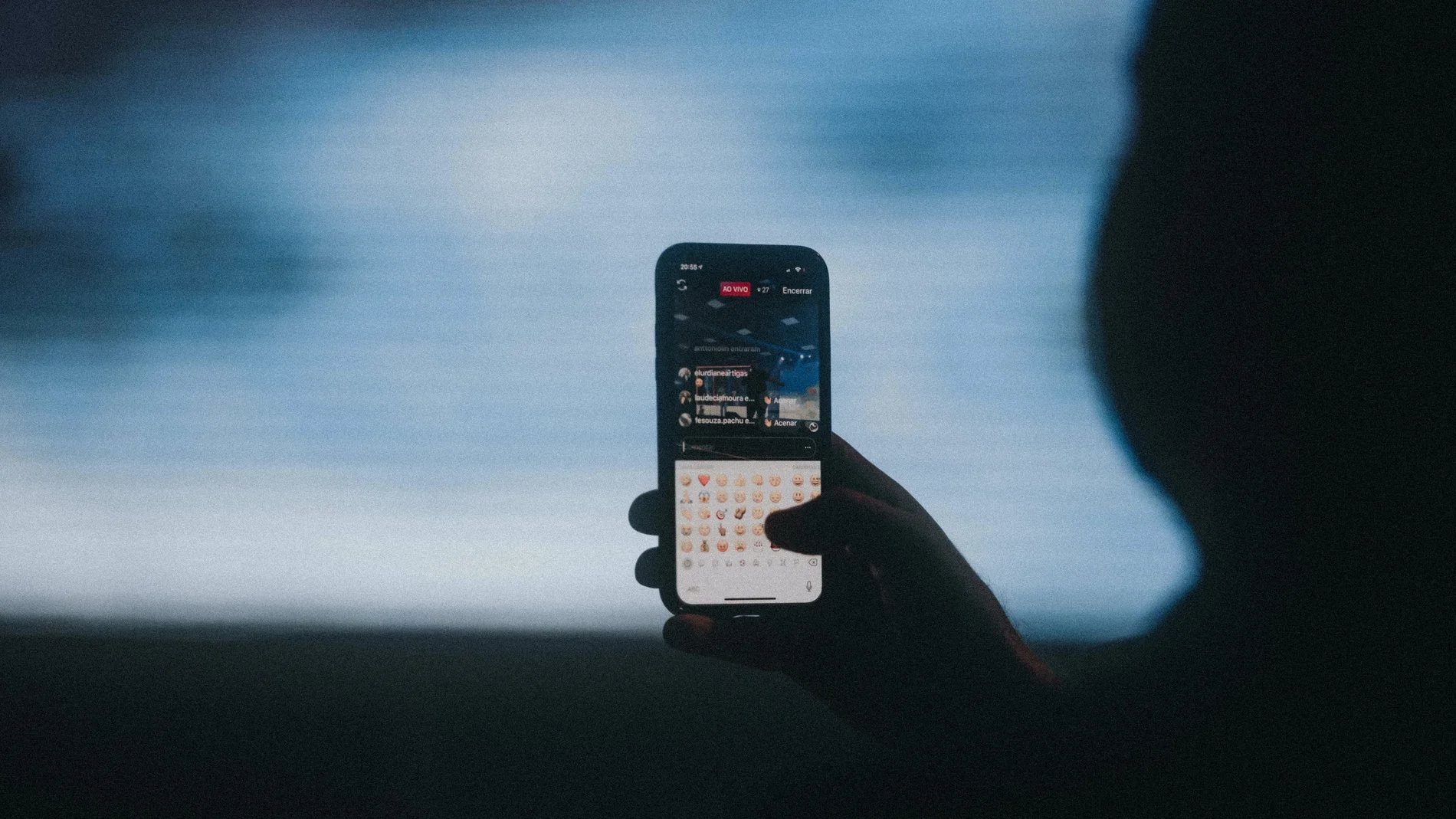 Emojis en un teléfono móvil