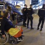 Ambiente de policia en la Puerta del Sol el dia despues de la manifestacion contra la encarcelacion del rapero Hasel con numerosos disturbios en la misma.