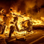 Destrozos de los radicales en las protestas por la detención de Pablo Hasél