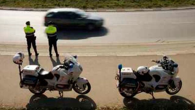 Los Mossos siguen buscando al conductor fugado en Lérida