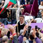 El cofundador de Podemos, Juan Carlos Monedero, durante el acto con el que el partido inicia su campaña electoral, celebrado esta tarde en la plaza del museo del Reina Sofía, en Madrid