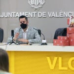 El edil Galiana presentó la campaña de apoyo al comercio que ha dado tan pobres resultados