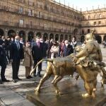 El alcalde Carlos García Carbayo y el presidente de la Diputación, Javier Iglesias, entre otros, inauguran la exposición