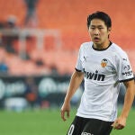 Kang in Lee con el Valencia.