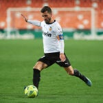 José Luis Gayà con el Valencia.