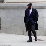 El ex comisario José Manuel Villarejo a su llegada a la Audiencia Nacional para declarar en el caso 'Tándem'.