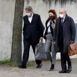 El ex gerente del PP Cristóbal Páez (i), a su llegada a la Audiencia Nacional en San Fernando de Henares (Madrid)
