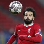 Mohamed Salah marcó dos de los cuatro goles del Liverpool en octavos de final contra el RB Leipzig.