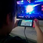 Adam Syers usó el popular videojuego Fortnite para tratar de contactar con niños