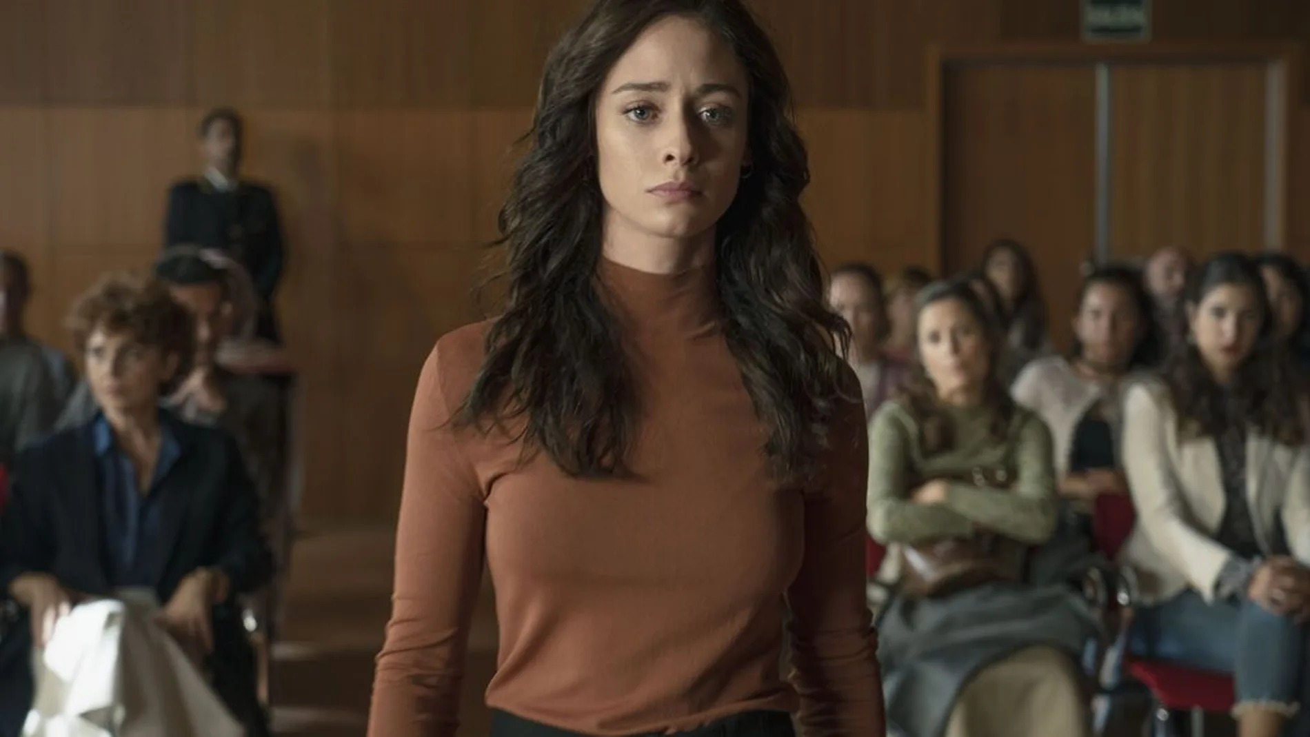 La actriz Elena Rivera interpreta el difícil papel de la protagonista