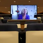 La directora de la EMA. Emer Cooke, en videoconferencia
