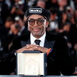 Spike Lee, tras ganar el Gran premio del jurado por 'BlacKkKlansman' en el Festival de Cannes de 2018