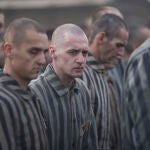 En "El informe Auschwitz" los prisioneros tienen que lidiar con situaciones de extrema dureza