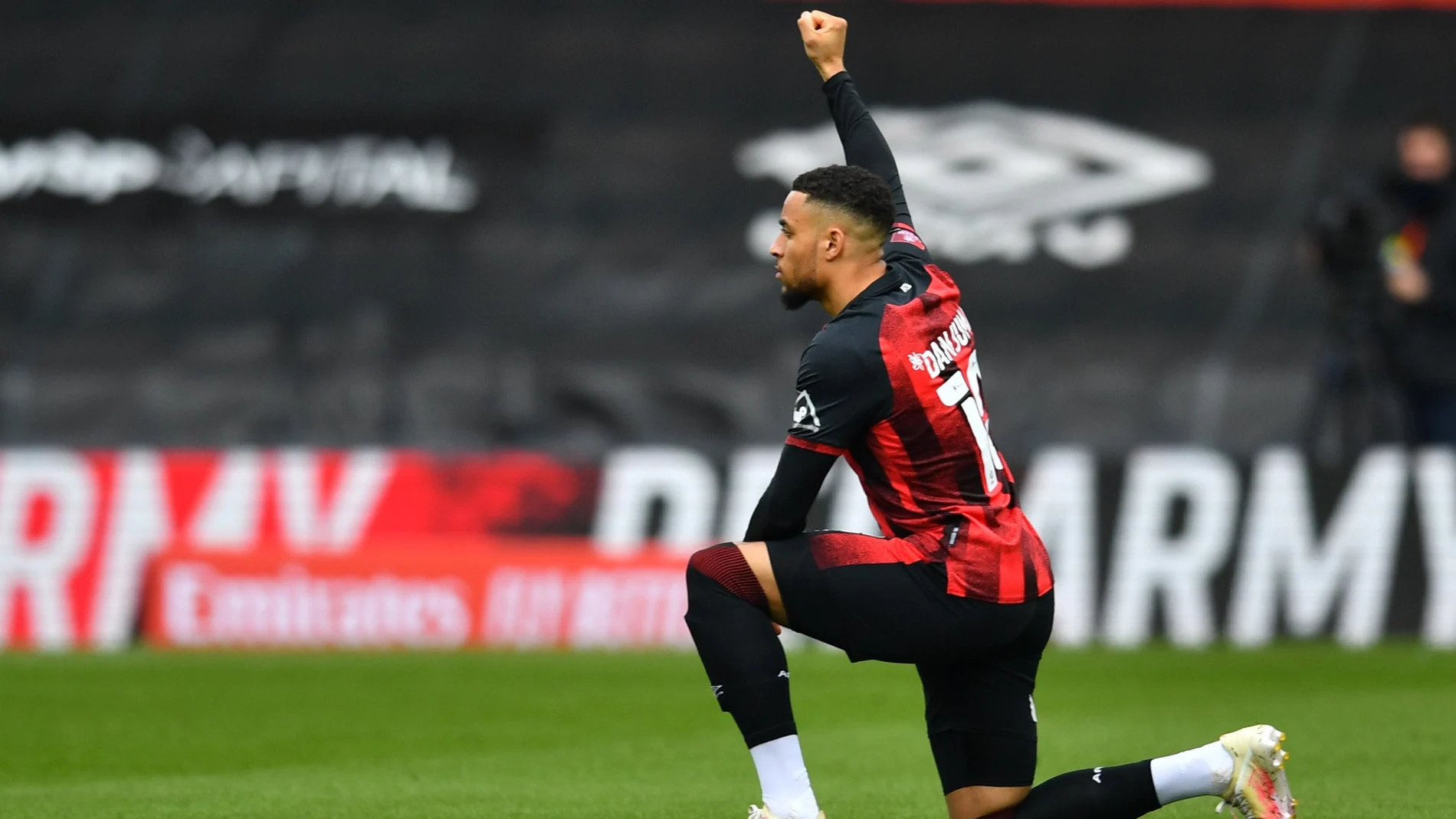 Arnaut Danjuma con el Bournemouth.