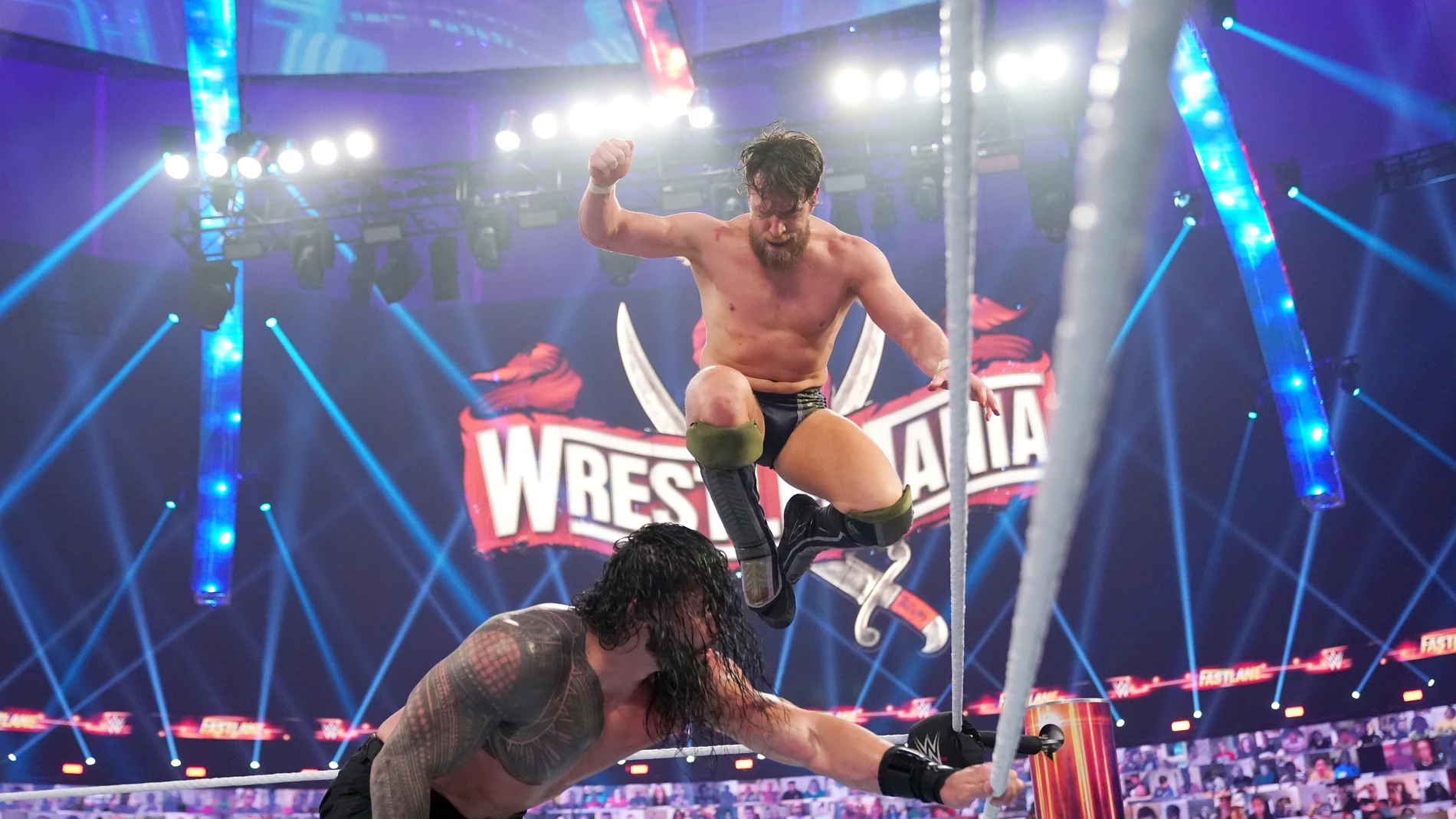 Daniel Bryan, candidato al Campeonato Universal en WrestleMania, se midió con Roman Reigns el pasado domingo en WWE Fastlane / WWE
