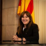 La presidenta del Parlament, Laura Borràs, durante una reunión con la líder CUP, en Barcelona, Catalunya (España).