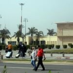 Las autoridades marroquíes han adoptado diversas medidas para combatir la pandemia, como el toque de queda y la suspensión de vuelos con España y Francia. EFE/ Mohamed Siali