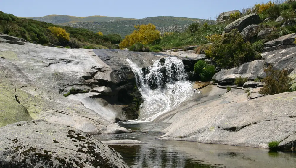 Ruta por la garganta de Valdeascas en Ávila