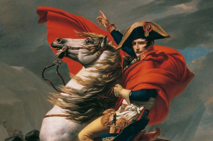 Napoleón fue retratado por el pintor Jacques-Louis David, quien, a lo mejor, desconocía que algunos maledicentes se referían a él como «Robespierre a caballo»