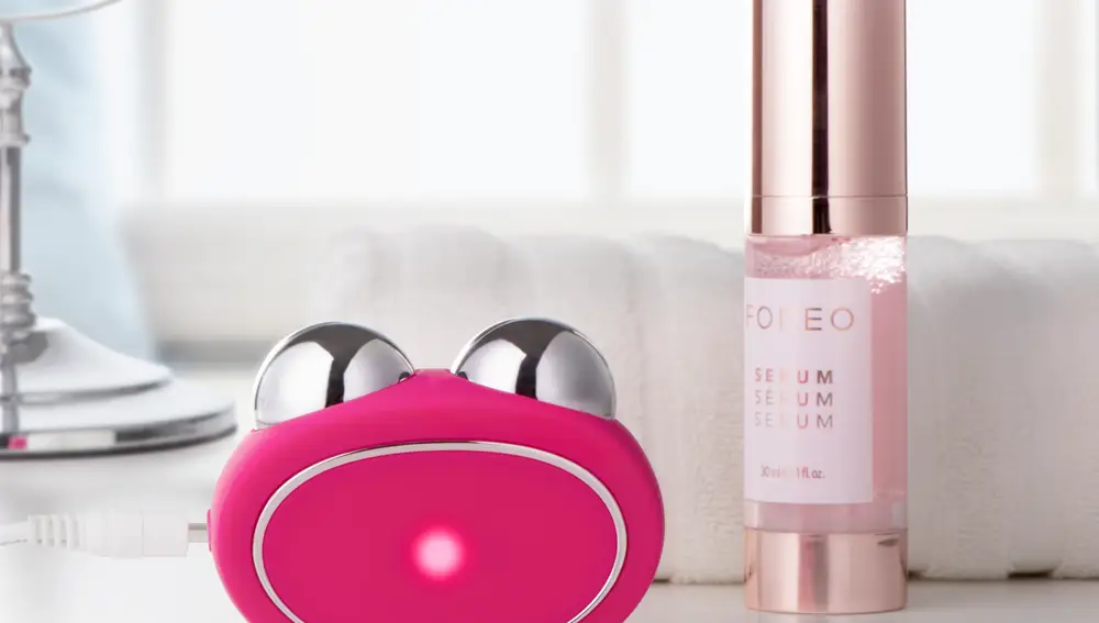 BEAR y SERUM SERUM SERUM. FOREO