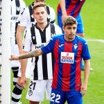Alejandro Pozo con el Eibar.