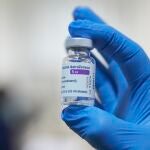 Vial de la vacuna de AstraZeneca