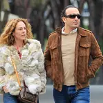 ROCIO CARRASCO Y FIDEL ALBIAC POR LAS CALLES DE MADRID