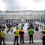 Concentración en La Coruña contra el ERTE en Repsol