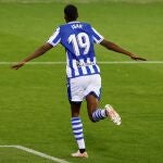 Alexander Isak con la Real Sociedad.